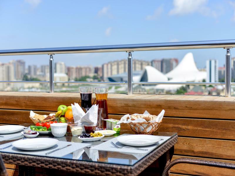 Terrace Hotel Baku Bagian luar foto